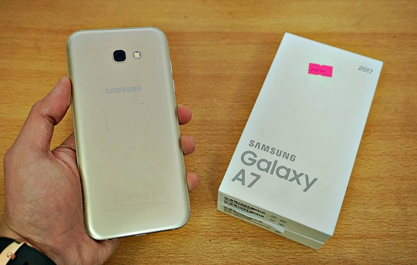 Veja os 6 melhores celulares com capacidade para dois chips no Brasil Galaxy A7Foto: Divulgação