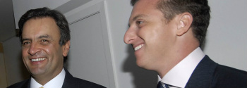 Tucanos sonham com Huck para empurrar Aécio No projeto presidencial do PSDB, o senador mineiro precisará de um palanque forte no Rio de Janeiro e não há nomes no partido. O sonho de consumo dos tucanos, para concorrer ao governo fluminense, é o apresentador Luciano Huck, mas também são cotados personagens ligados ao Plano Real, como Pedro Malan e Armínio Fraga