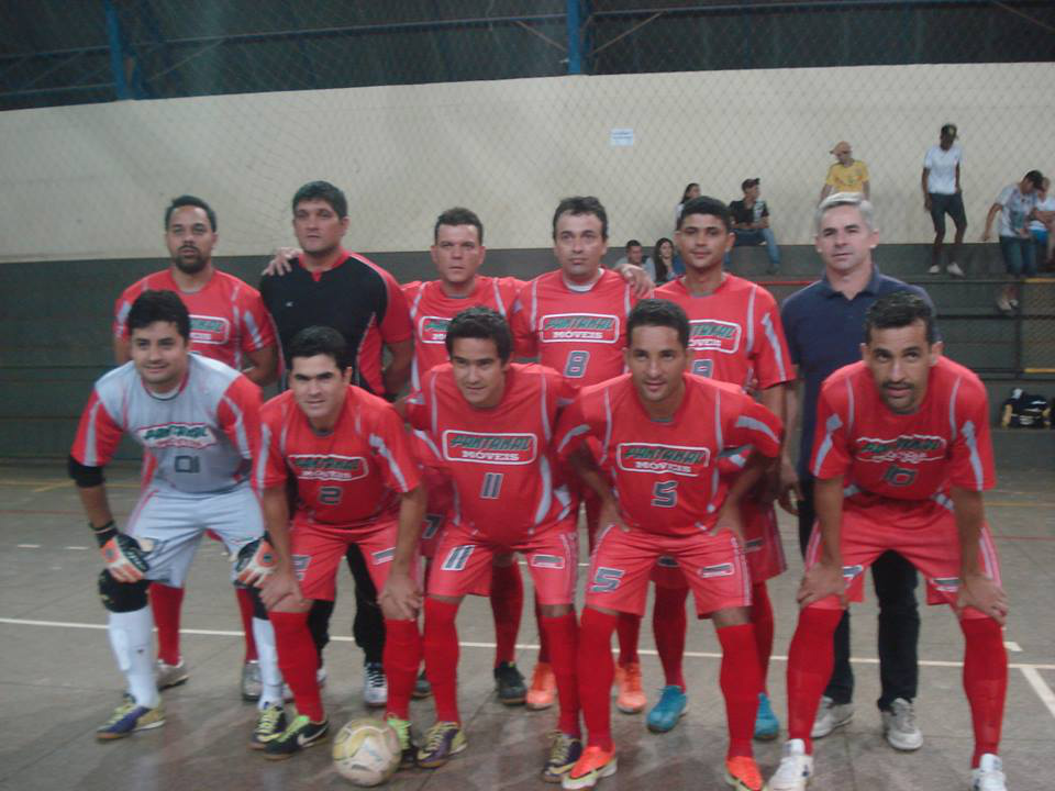 Equipe da Pantanal Móveis, uma das classificadas para a semifinal.Foto: Fundesc