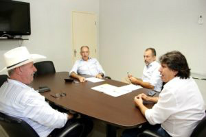 Prefeitos discutem eventuais mudanças no Fundersul Prefeitos discutem eventuais mudanças no FundersulFoto: Divulgação