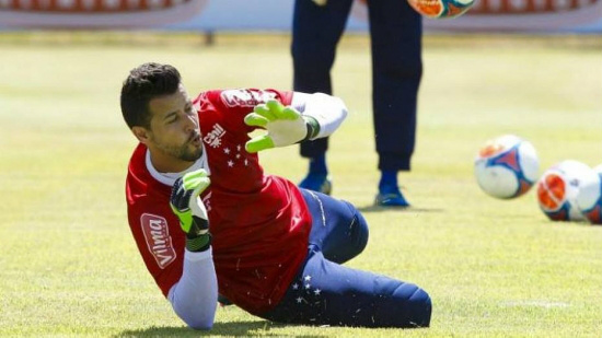 Cruzeiro estreia na Libertadores e terá Fábio fazendo história Com 610 jogos, Fábio se tornará o 2º jogador que mais vestiu a camisa do Cruzeiro