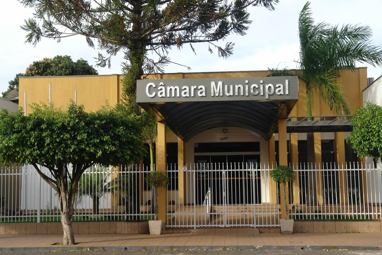 Divulgação de matéria sobre gastos com diárias irrita vereadores de Amambai O legislativo de Amambai é composto por 13 vereadoresFoto: Mofreira Produções