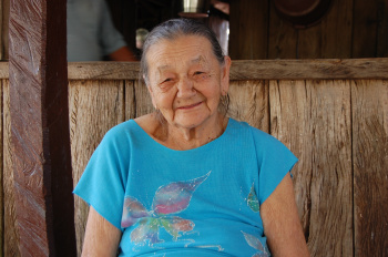 5ª Cavalgada da Fazenda São Geraldo integra e valoriza homem do campo Erotilde Olazar Coronel, 85, proprietária do Sítio Cachoeira, onde teve a primeira parada da Cavalgada.
