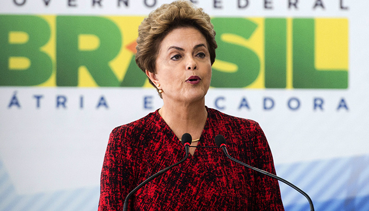 Dilma usa rede de rádio e TV para pedir engajamento de todos no combate ao Zika