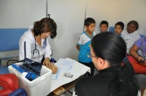 Serviços para a vila Nossa Senhora Aparecida foram solicitados na Câmara A vila não tem posto de saúde, unidade móvel leva atendimento durante ações / Foto: Divulgação