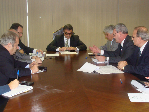 Foto: Em reunião no Ministério da Justiça, Geraldo garante recursos para a construção do semiaberto de Dourados