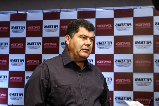 Professor Jaime Teixeira é o atual presidente da Fetems