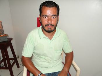 Vendedor autônomo de Amambai realiza rifa em prol de sua saúde O vendedor autônomo Eliezer Faria Martins.