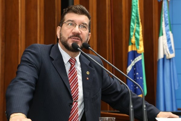 Pedro Kemp cobra adoção de medidas urgentes para conter a pandemia Deputado Pedro Kemp / Foto: Divulgação