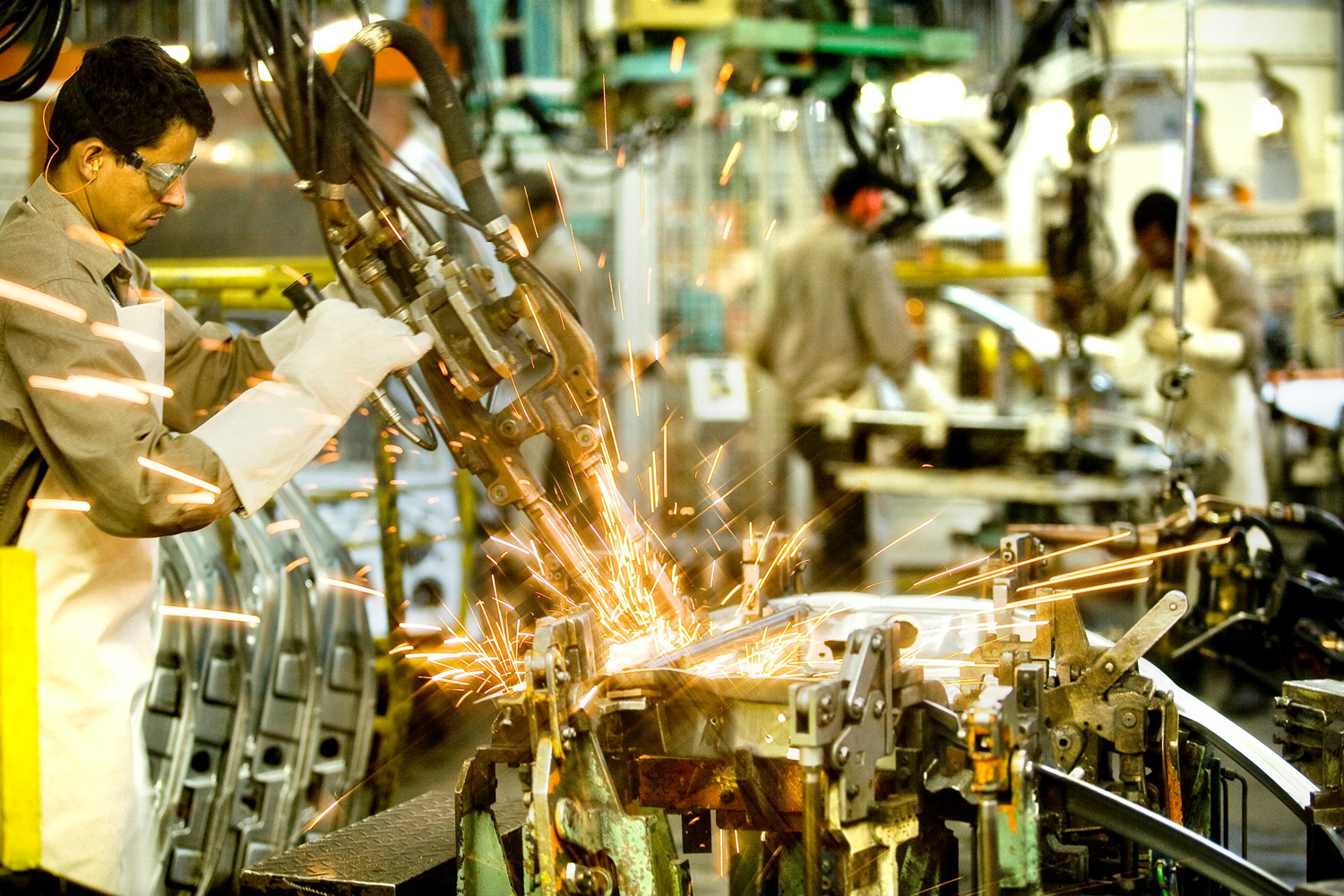 Faturamento da indústria de máquinas e equipamentos cai 6,5% no 1º semestre