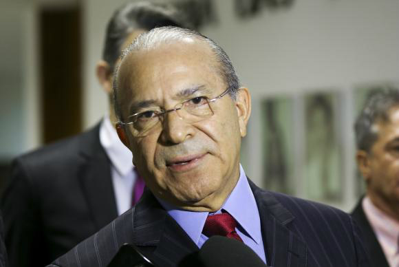 Aposentado pode ficar sem benefício se Previdência não mudar, diz Padilha Divulgação
