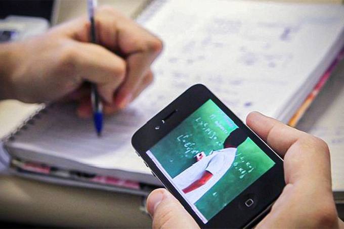 MEC aprova aulas aos sábados e nas férias após pandemia do coronavírus Educação: durante a pandemia, alunos estão tendo aulas online (MCTIC/Divulgação/Agência Brasil)