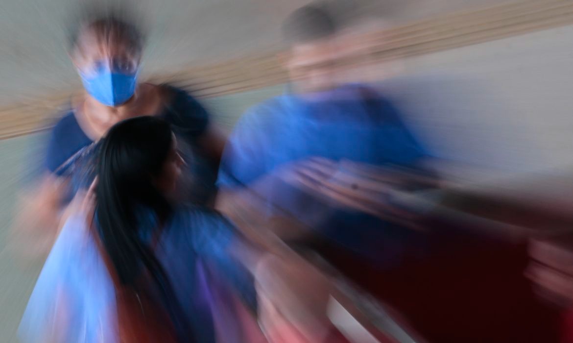 Brasil registra mais de 31 mil mortes por covid-19 © Arquivo/Agência Brasil