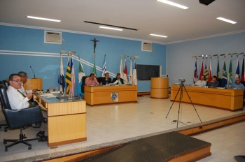 Com mais quatro, Amambai terá 13 vereadores em 2012 Plenário Lourino Albuquerque, da Câmara de Amambai.