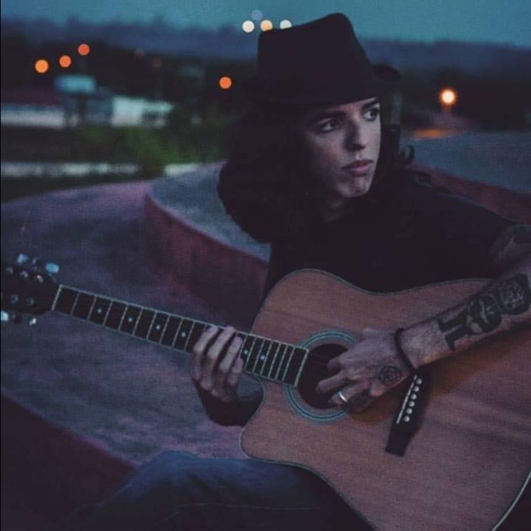 Músico amambaiense lança EP nos próximos meses Renato Lucas tem 23 anos / Foto: Divulgação