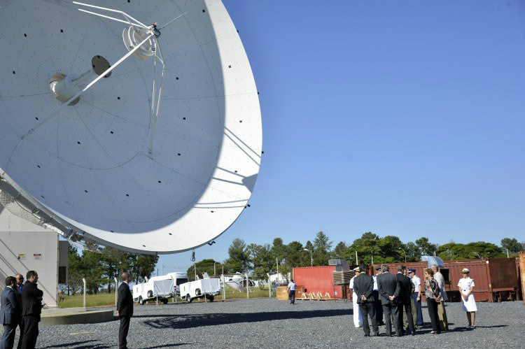Satélite foi totalmente construído no Brasil com apoio da AEBFoto: Divulgação 