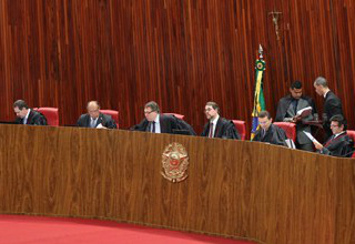 TSE nega recurso de Paulo Maluf para concorrer a deputado federal TSE nega recurso de Paulo Maluf para concorrer a deputado federal