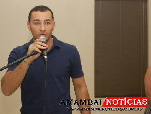 Cras de Amambai define cursos do Pronatec 2014 para indígenas O coordenador do Cras de Amambai, Antônio Oliveira Franco.