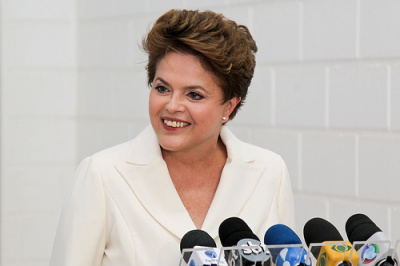 TSE multa coligação de Dilma em R$ 5 mil