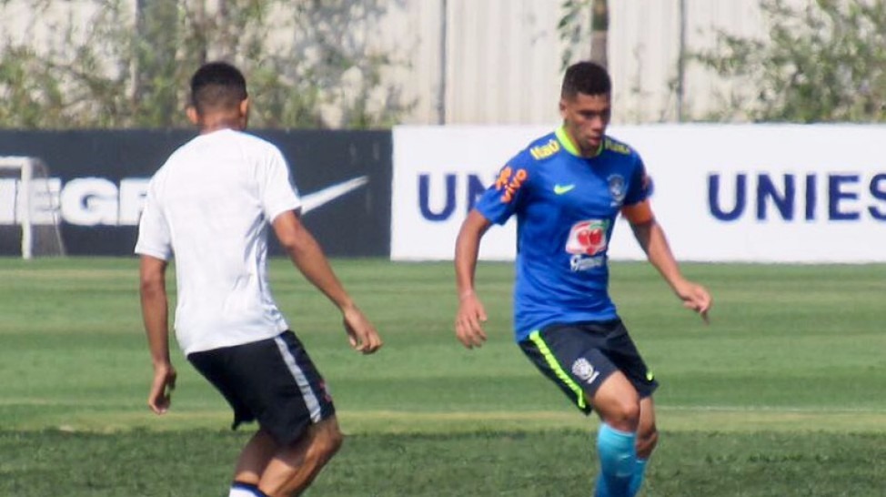 Sub-17 derrota o Corinthians sub-20 em jogo-treino Seleção Sub-17 derrota o Corinthians sub-20 por 2 a 0
