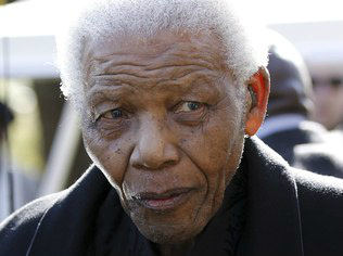 Mandela está recuperado de infecção, diz governo