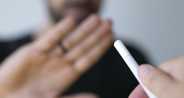 Brasil reduz hábito de fumar em 40% e mantém tendência de queda