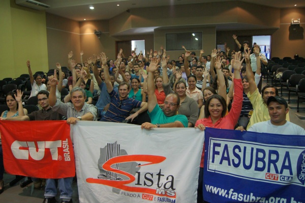 Servidores da UFGD decidem retomar a greve Servidores da UFGD decidem retomar a greve