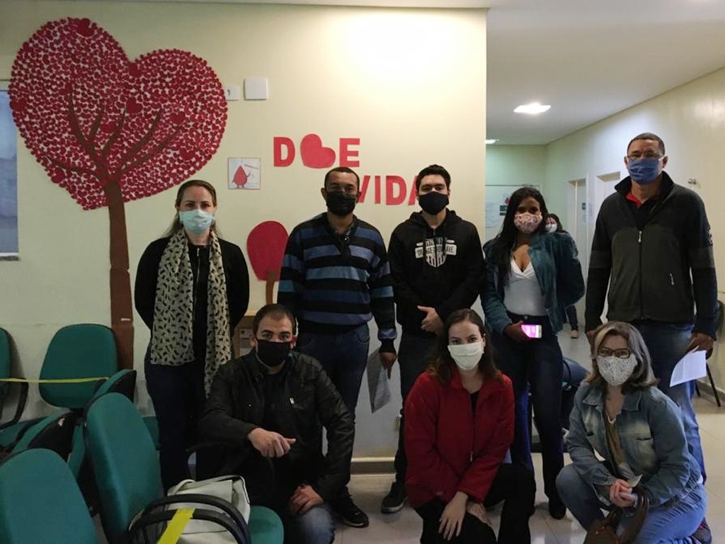 Remanescentes dos concursos da PM e Bombeiros realizam Campanha do Agasalho Candidatos doaram sangue ao Hemosul, em Campo Grande / Foto: Divulgação - Informativo PMMS