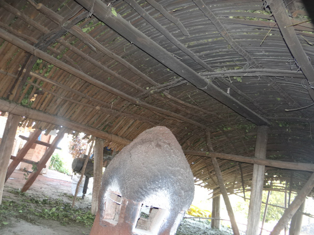 Em Amambai, produção de erva-mate resgata tradição e apresenta rentabilidade O Barbaquá é formado pela base de fundo (tatupirê, formato da capa de tatu) (foto) e pela base lateral (Cambaraí), que sustenta a carga.