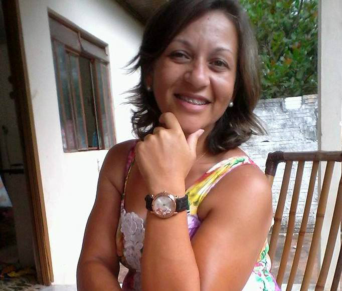 Gisyeli Arruda dos Santos, de 36 anos foi encontrada morta em sua residência em Naviraí / Foto: Divulgação