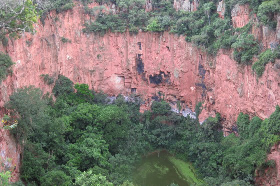 A dolina da Fazenda Alegria com 100 metros de altura.Foto: Planeta Sustentável