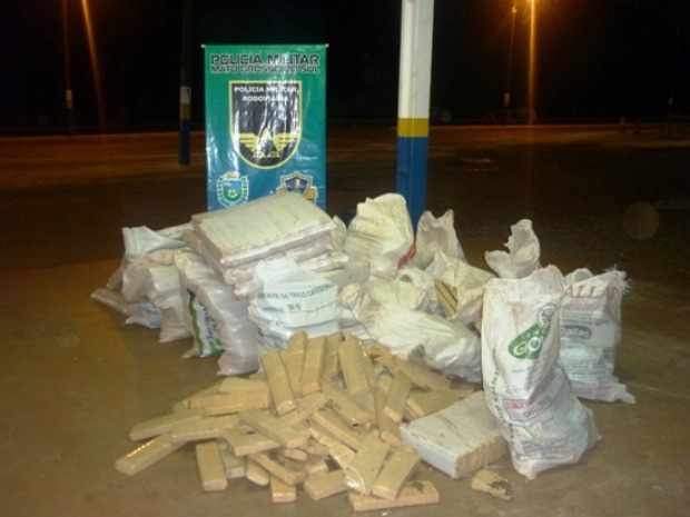 PM apreende mais de quatro toneladas de maconha em dezembro