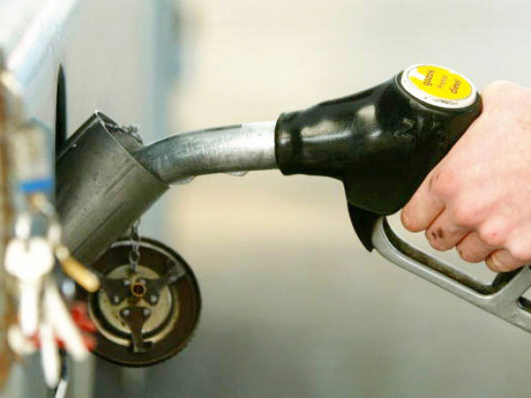 Consumidor pode pagar mais caro pelo diesel a partir deste domingo (1º)