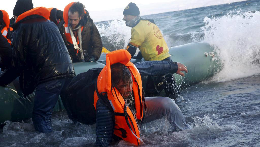 Imigrações: dois naufrágios no Mar Egeu deixam pelo menos 35 mortos