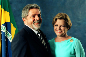 Presidente e primeira-dama acompanham eleições e apuração no Palácio da Alvorada