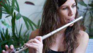 A flautista espanhola María Toro se apresenta no Festival de Jazz e Blues de Guaramiranga, no Ceará / Foto: Ana Schlimovich