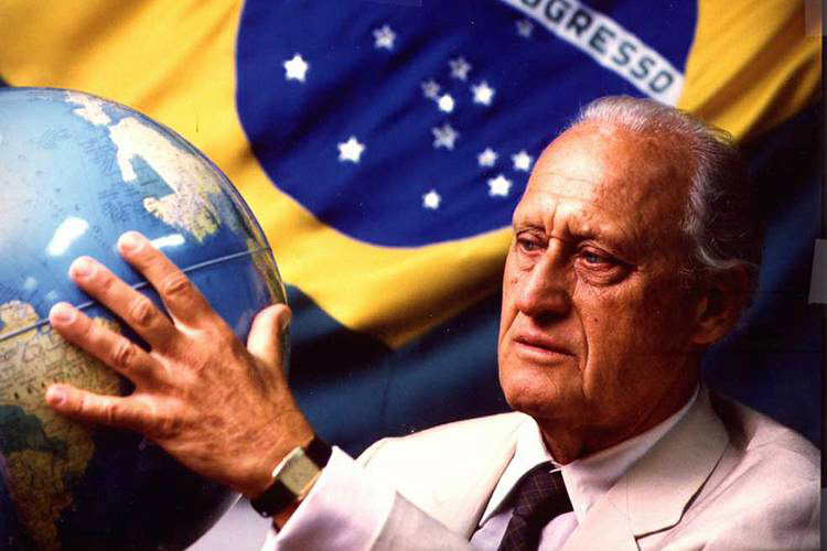 Esporte mundial perdeu um líder expressivo, diz Temer sobre morte de Havelange Divulgação