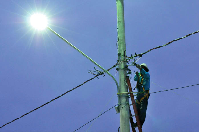 Valor extra na conta de luz chegou a R$ 89,14 milhões Valor extra na conta de luz chegou a R$ 89,14 milhões