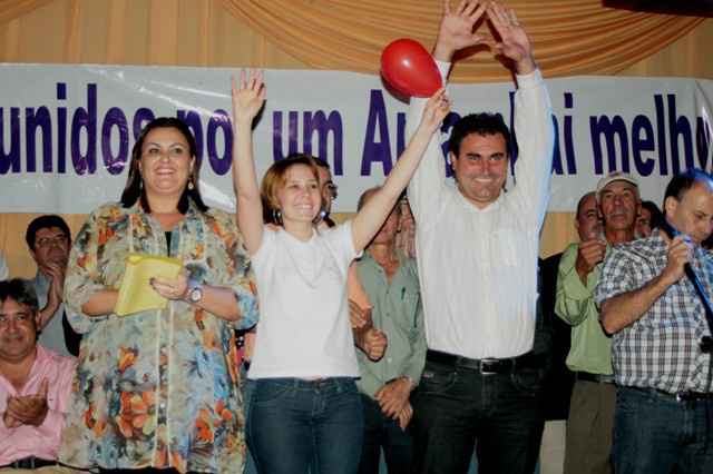 Convenção homologa candidaturas de Gilmar e Cynthia Gilmar, sua esposa, Luciana, e a candidata a vice da coligação, Cynthia