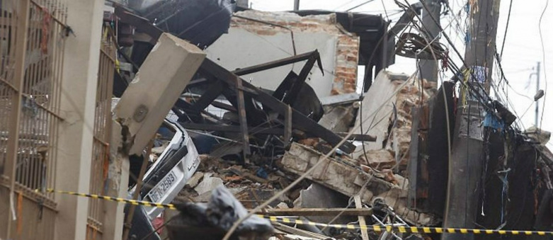 Quadrilha usa explosivos e ataca empresa de valores em Santo André Divulgação