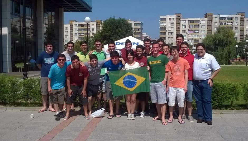 Brasil conquista 14 medalhas em mundial de matemática