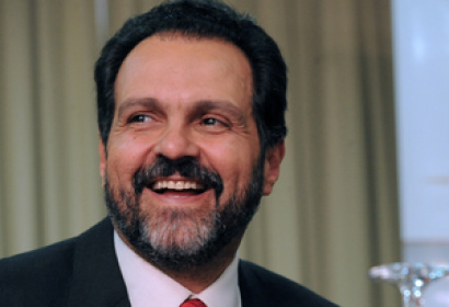 Agnelo diz que terá governo pautado na Ficha Limpa e escolhe coordenador de transição Agnelo diz que terá governo pautado na Ficha Limpa e escolhe coordenador de transição