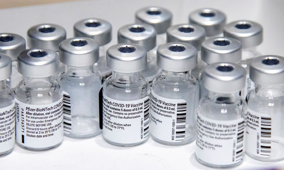 Mais 936 mil doses da vacina da Pfizer chegam ao Brasil Foto: Agência Brasil