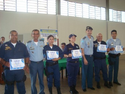 Agentes brasileiros e paraguaios concluem hoje Curso de Polícia Comunitária