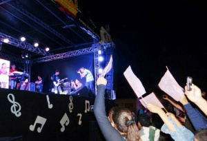 Festibai é adiado sem data prevista para acontecer Programação teve de ser cancelada devido ao mau tempo / Foto: Moreira Produções
