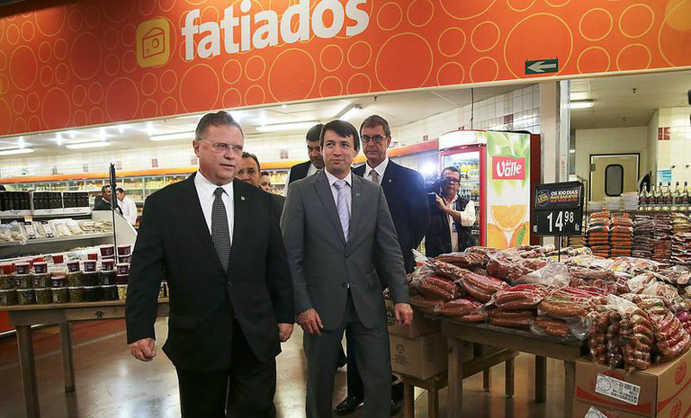 Hong Kong volta a comprar carne brasileira Ministério da Agricultura intensificou a fiscalização, mas não encontrou riscos à saúde dos consumidoresFoto: Divulgação