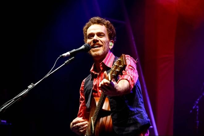 Programação para o Dia dos Namorados tem lives e filmes para aquecer o coração Nando Reis é um dos músicos que se apresentam neste Dia dos Namorados - Foto: Divulgação