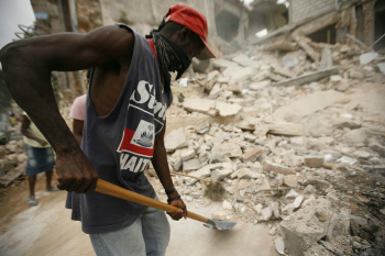 Quase 30 mil pessoas morreram devido a desastres naturais em 2011, alerta ONU