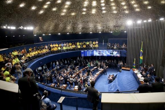 Valor do fundo eleitoral provoca divergência; proposta segue para Câmara Foto: Divulgação