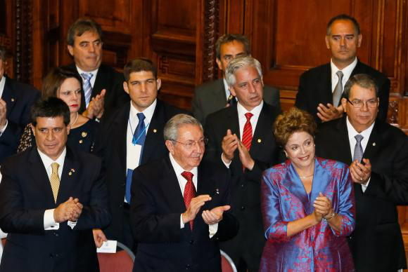 Ao lado de outros chefes de Estado latinos, Dilma Rousseff participa da posse do novo presidente do Uruguai, Tabaré Vázquez / Roberto Stuckert Filho/PR